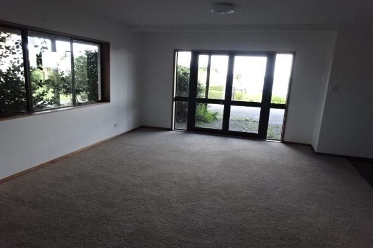 Photo of property in 886 Whangaparaoa Road, Manly, Whangaparaoa, 0930