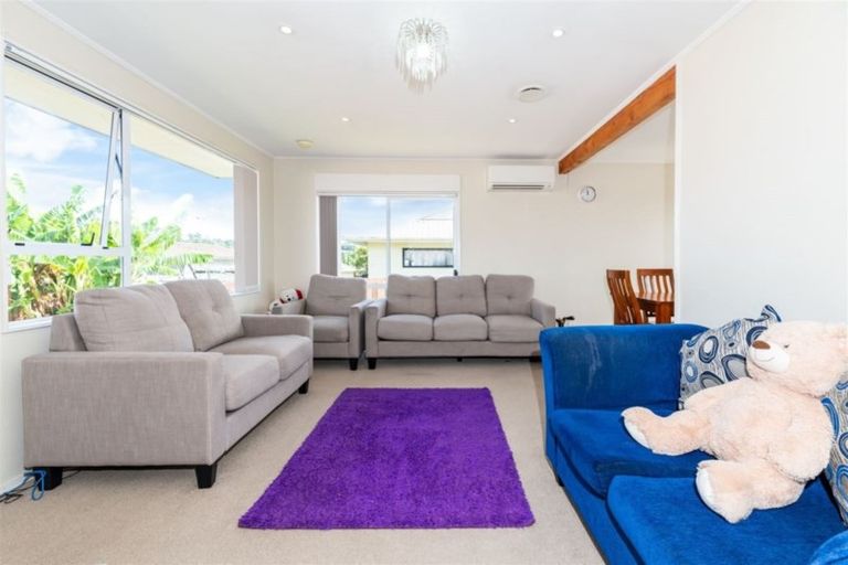 Photo of property in 40 Armada Drive, Ranui, Auckland, 0612