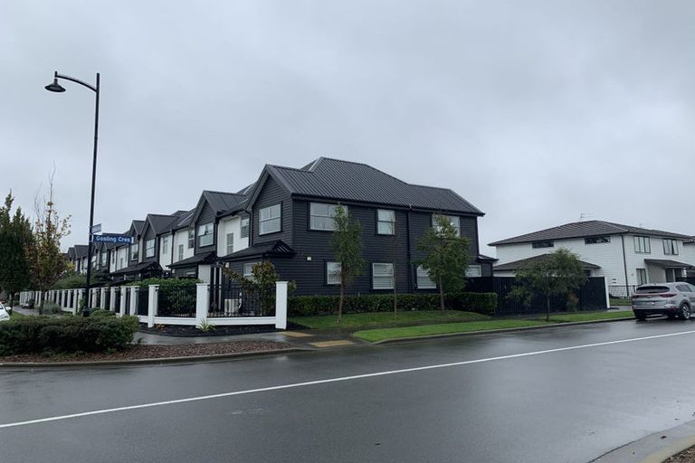 Photo of property in 34 Caulfield Avenue, Halswell, Christchurch, 8025