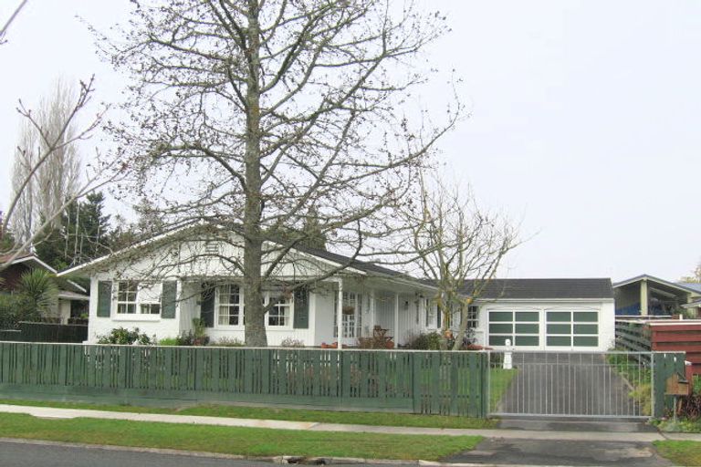 Photo of property in 33 Howell Avenue, Riverlea, Hamilton, 3216