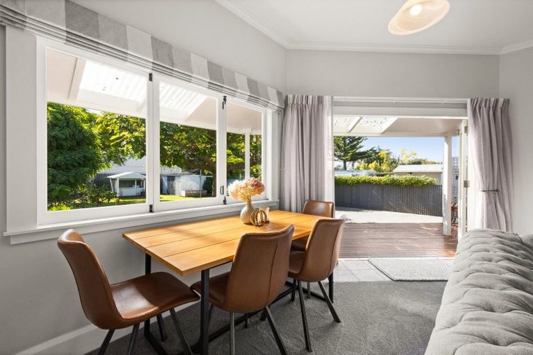 Photo of property in 127 Vigor Brown Street, Napier South, Napier, 4110