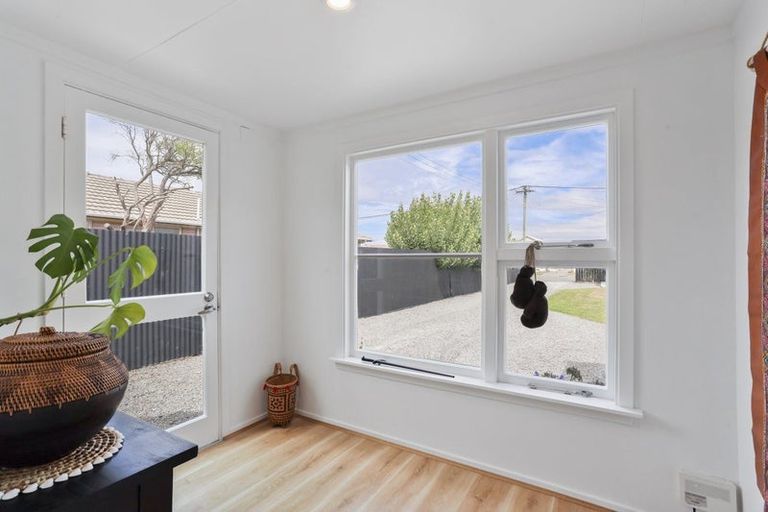 Photo of property in 12a Cradock Street, South New Brighton, Christchurch, 8062