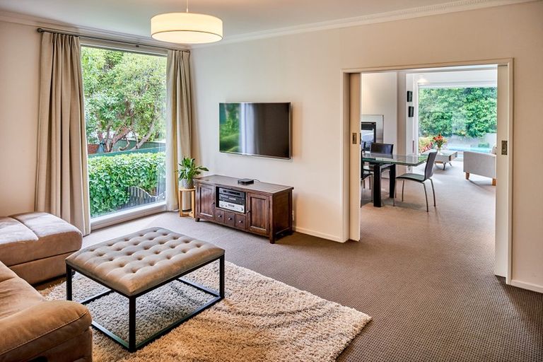 Photo of property in 41 Chatsworth Road, Silverstream, Upper Hutt, 5019