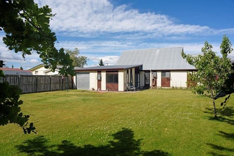 Photo of property in 82 Shields Street, Clyde, 9330