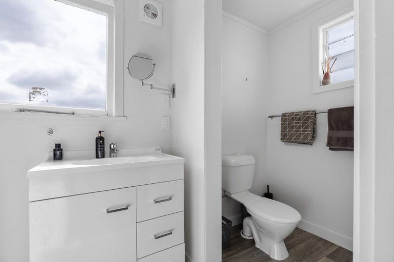 Photo of property in 170 Lethbridge Street, Feilding, 4702