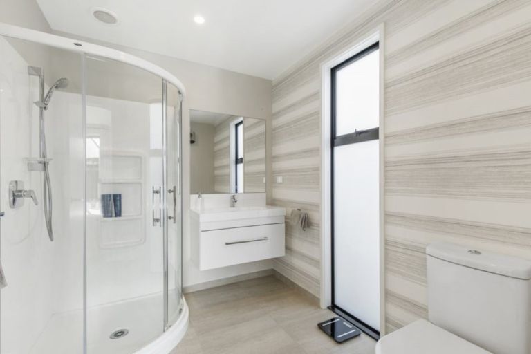 Photo of property in 6 Franks Way, Papamoa Beach, Papamoa, 3118