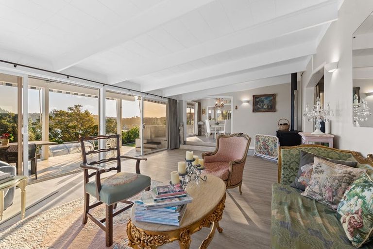 Photo of property in 819 Whangaparaoa Road, Manly, Whangaparaoa, 0930