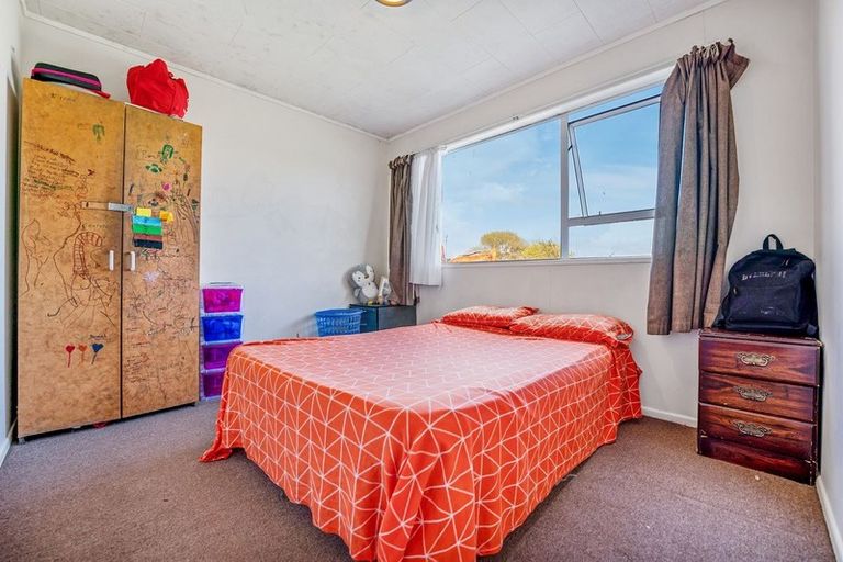 Photo of property in 22 Watchfield Close, Mangere, Auckland, 2022