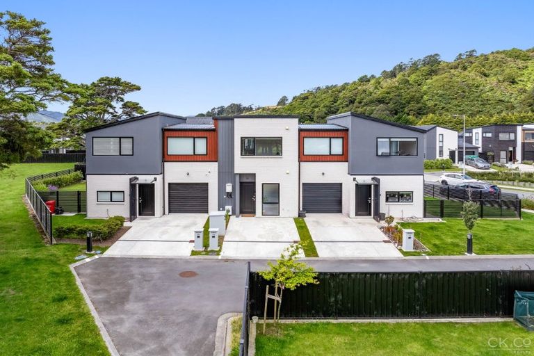 Photo of property in 78 Mawai Hakona Drive, Wallaceville, Upper Hutt, 5018