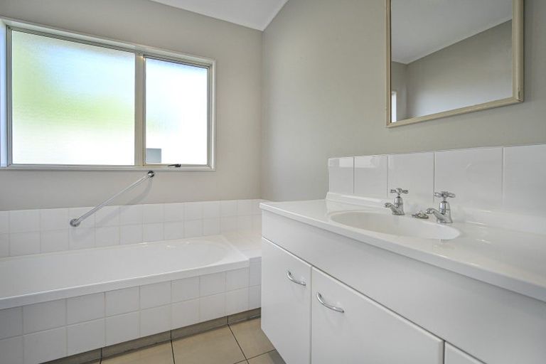 Photo of property in 7 Arcadia Lane, Havelock North, 4130