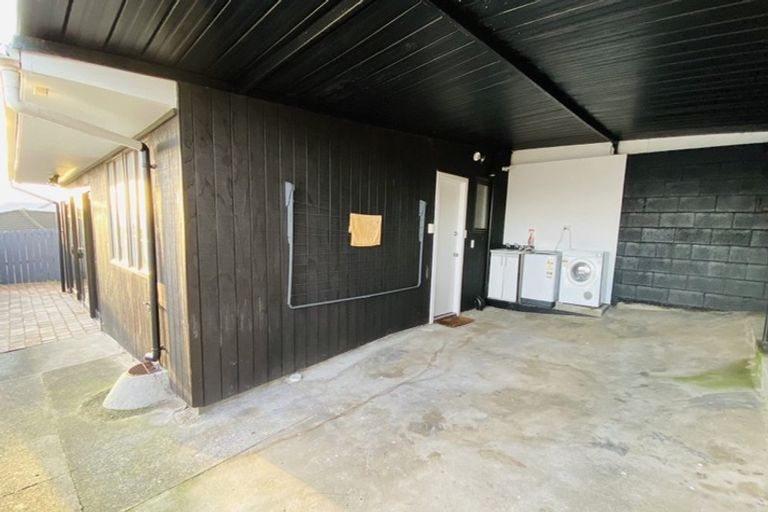 Photo of property in 115 Wallace Road, Mangere Bridge, Auckland, 2022