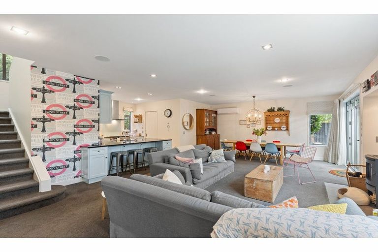 Photo of property in 94 Saint Martins Road, Saint Martins, Christchurch, 8022