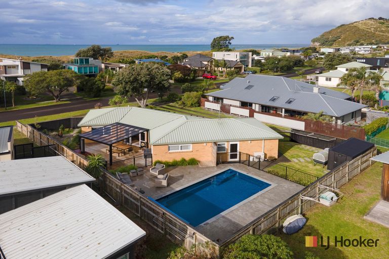 Photo of property in 20 Bowentown Boulevard, Bowentown, Waihi Beach, 3177