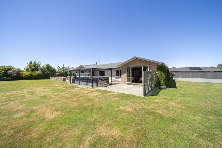 Photo of property in 40 Pukutahi Drive, Te Anau, 9600