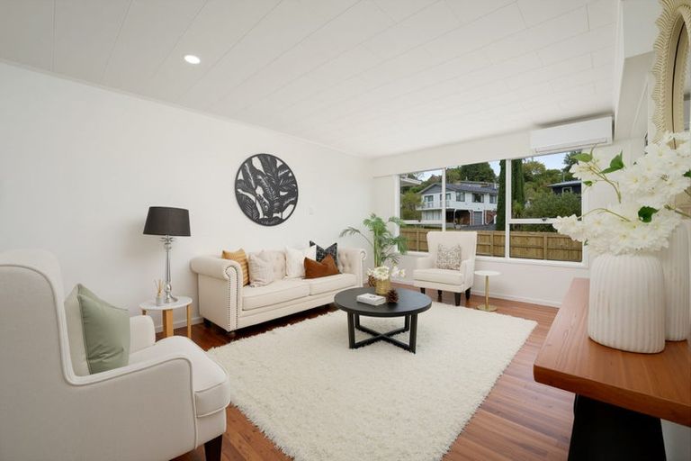 Photo of property in 56 Fitzwater Place, Henderson, Auckland, 0612