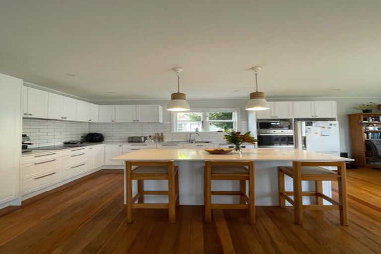 Photo of property in 1/56 Churton Crescent, Taita, Lower Hutt, 5011