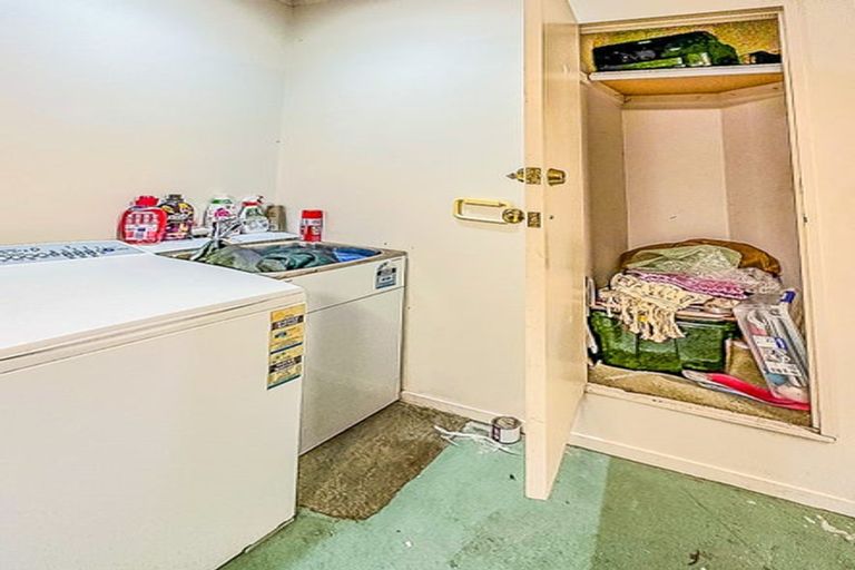 Photo of property in 67 Balmain Road, Birkenhead, Auckland, 0626