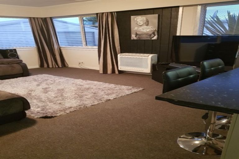 Photo of property in 12 Stirrat Street, Kingswell, Invercargill, 9812