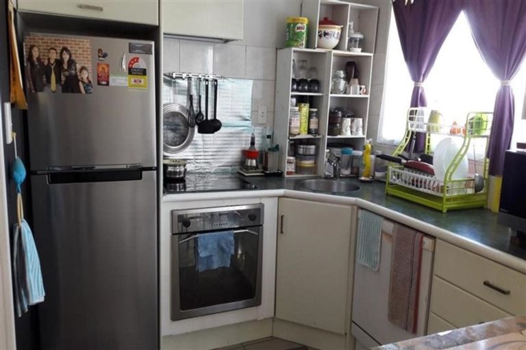 Photo of property in 3/66 Astley Avenue, New Lynn, Auckland, 0600