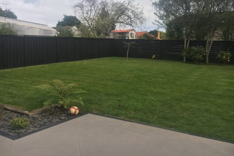 Photo of property in 12 Kakanui Avenue, Hillcrest, Hamilton, 3216