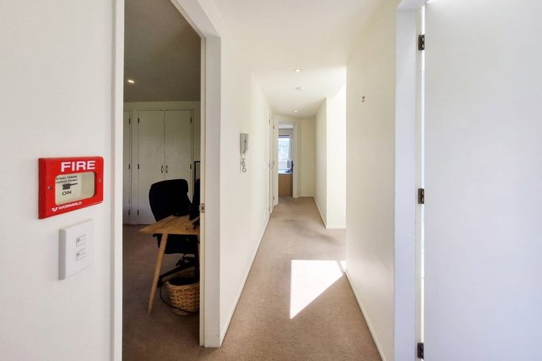 Photo of property in 7h Austin Street, Mount Victoria, Wellington, 6011