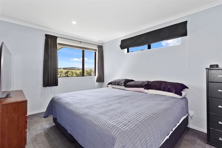 Photo of property in 19 Echelon Drive, Wigram, Christchurch, 8042