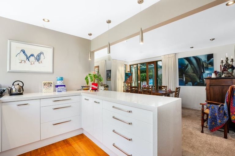 Photo of property in 34 Oroua Street, Eastbourne, Lower Hutt, 5013