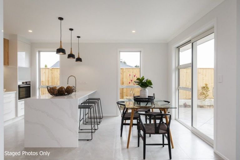 Photo of property in 110 Roberts Line, Kelvin Grove, Palmerston North, 4414