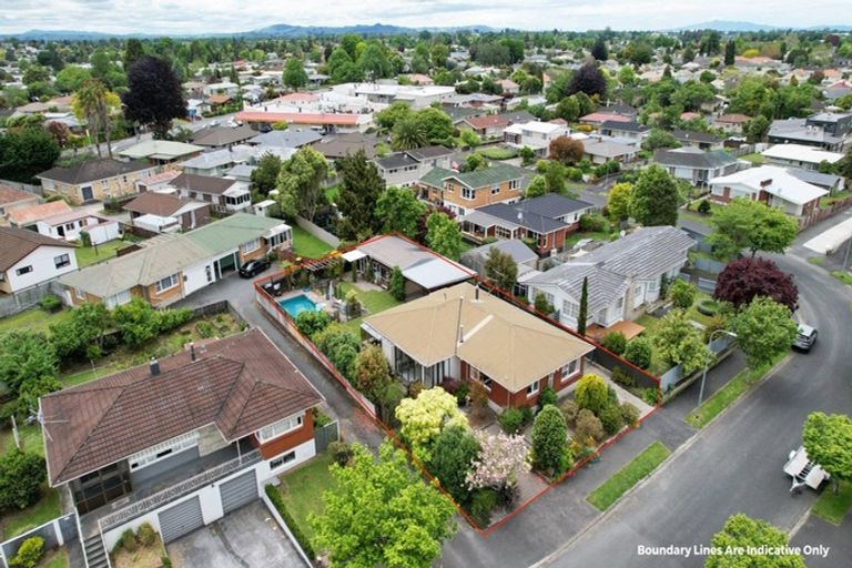 Photo of property in 22 Kensington Place, Fairfield, Hamilton, 3214