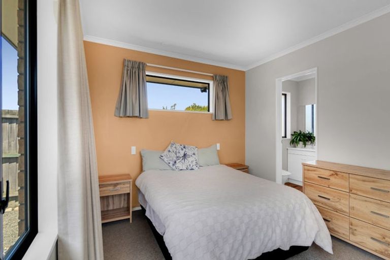 Photo of property in 8a Othello Drive, Rolleston, 7614