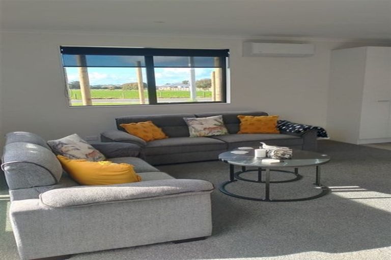 Photo of property in 52 Shoemaker Road, Waipu, 0510