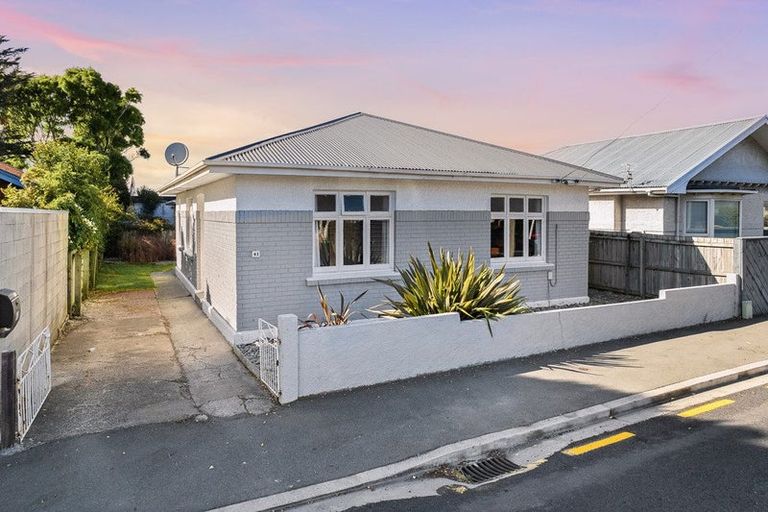 Photo of property in 41 Oxford Street, South Dunedin, Dunedin, 9012