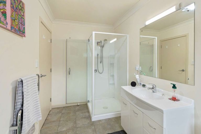 Photo of property in 22b Reeve Street, Levin, 5510