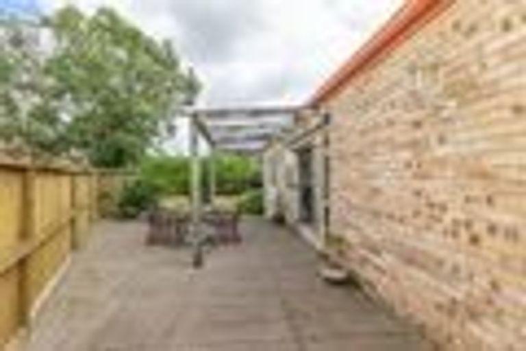 Photo of property in 50 Easton Way, Levin, 5510