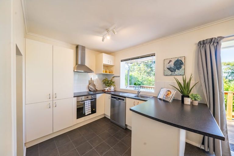 Photo of property in 10 Gillespies Road, Birchville, Upper Hutt, 5018