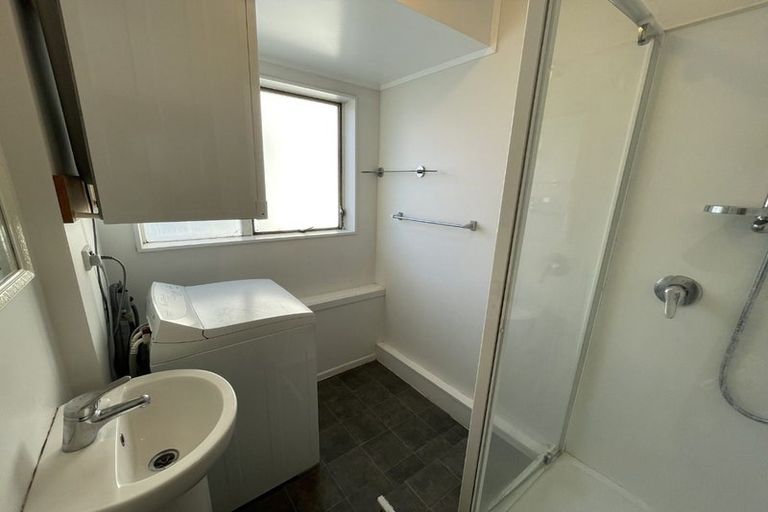 Photo of property in Adelphi Apartments, 183 The Terrace, Wellington Central, Wellington, 6011