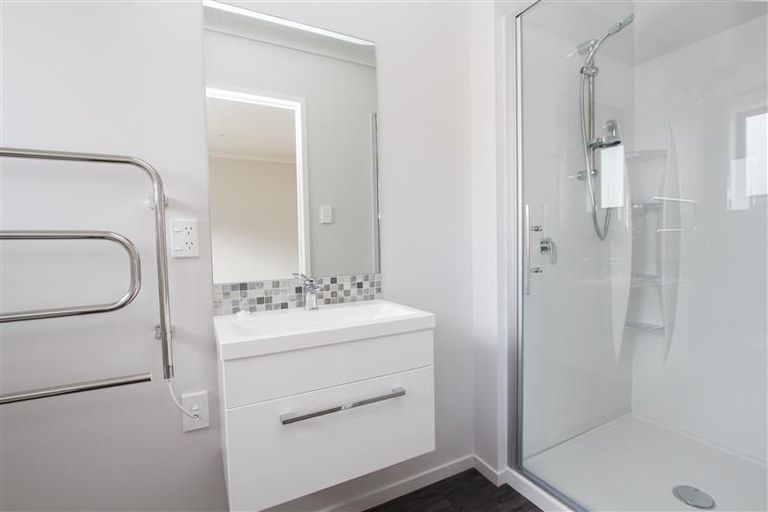 Photo of property in 9/18 Hunter Street, Hamilton Lake, Hamilton, 3204