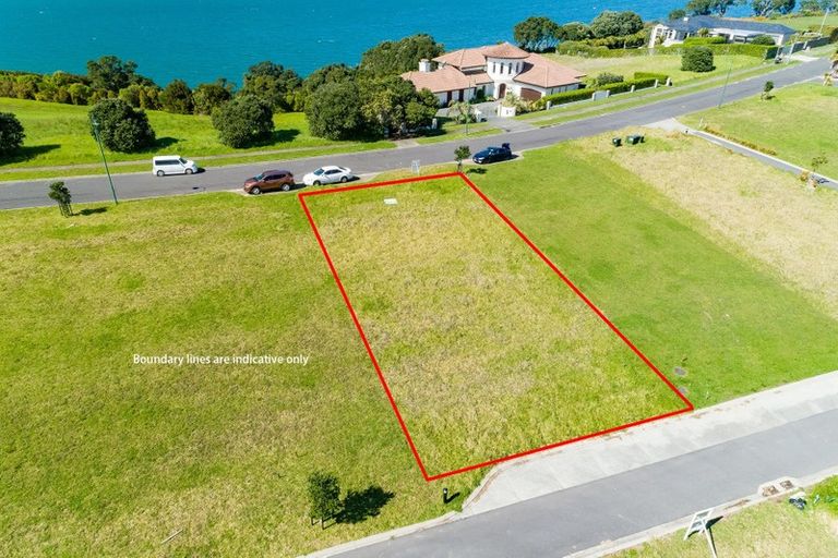 Photo of property in 341 Pinecrest Drive, Gulf Harbour, Whangaparaoa, 0930