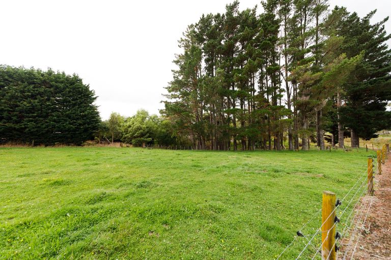 Photo of property in 929b Reid Line East, Bunnythorpe, Palmerston North, 4481