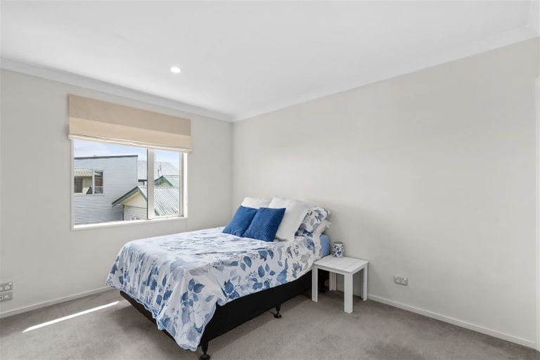 Photo of property in 98 Elizabeth Street, Riccarton, Christchurch, 8041