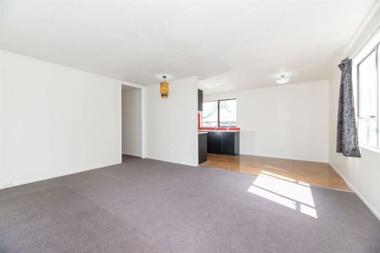 Photo of property in 2/13 Jutland Road, Manurewa, Auckland, 2102