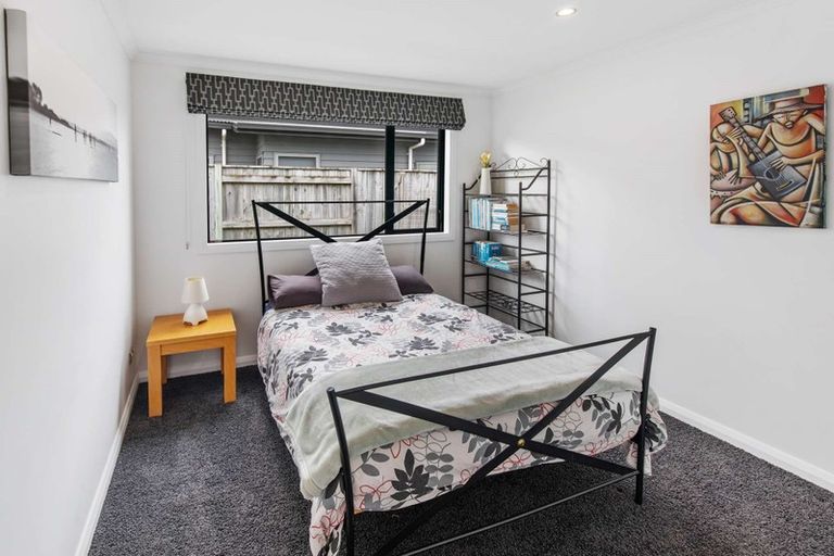 Photo of property in 79 Rosalie Terrace, Kelvin Grove, Palmerston North, 4414