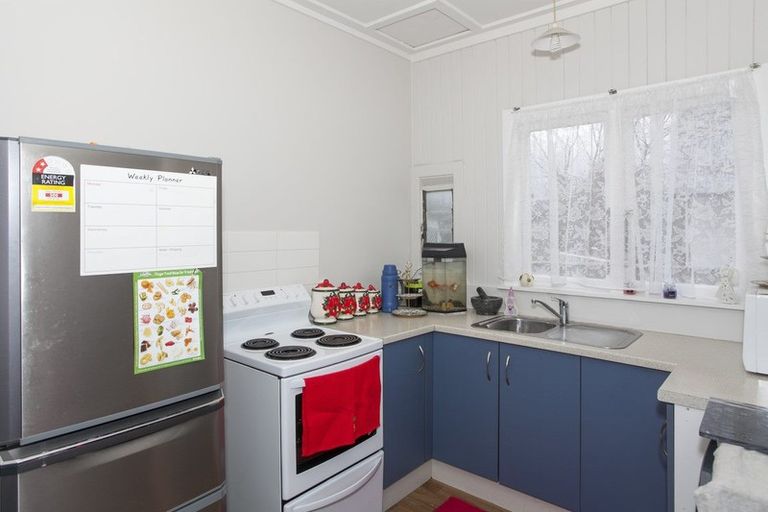 Photo of property in 27a Stewart Crescent, Hokowhitu, Palmerston North, 4410