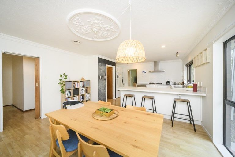 Photo of property in 104 Waterloo Crescent, Hokowhitu, Palmerston North, 4410