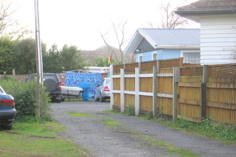 Photo of property in 8b Lee Place, Bader, Hamilton, 3206