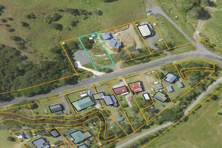 Photo of property in 276 Colville Road, Coromandel, 3584