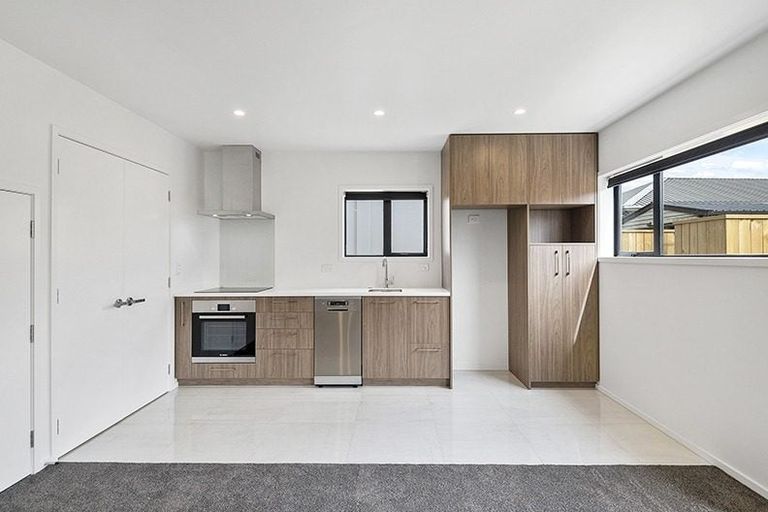 Photo of property in 24d Parlane Street, Addington, Christchurch, 8024