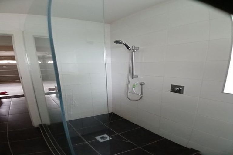 Photo of property in 819 Beach Road, Browns Bay, Auckland, 0630