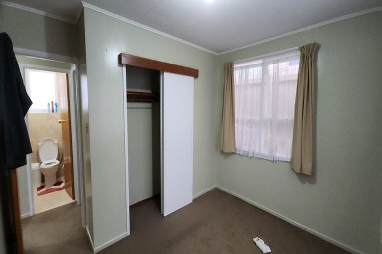 Photo of property in 5 Ennis Avenue, Pakuranga Heights, Auckland, 2010
