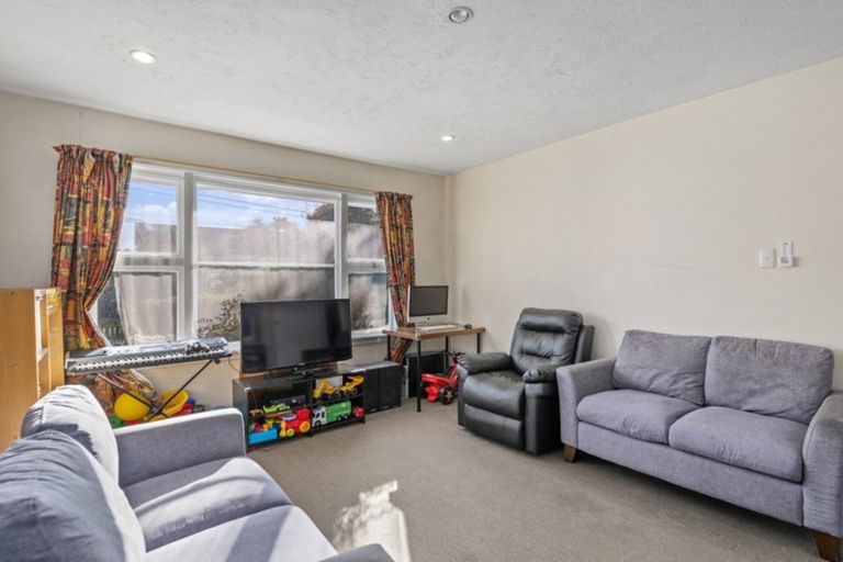 Photo of property in 11 Gainford Street, Avonhead, Christchurch, 8042